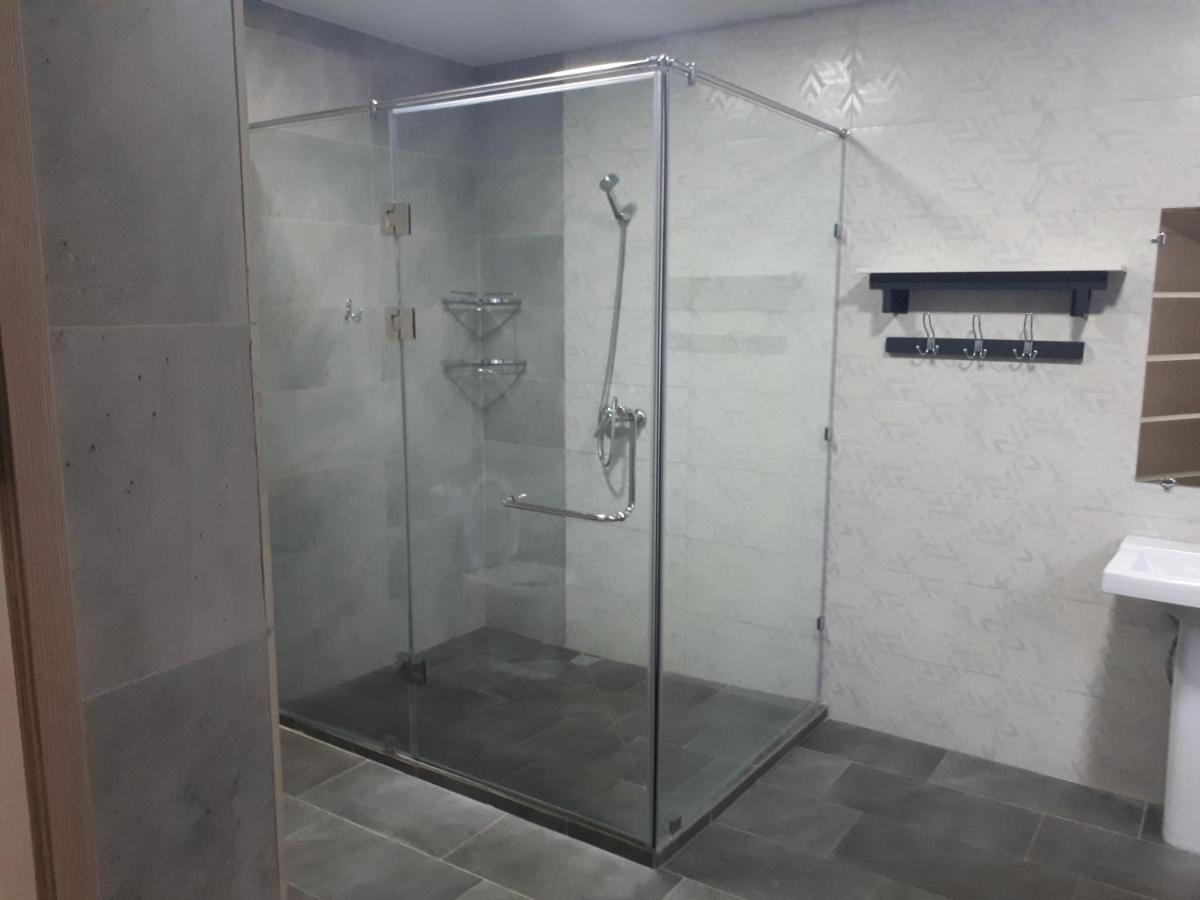 Комплекс Гостиниц Athletic Taraz Exterior photo